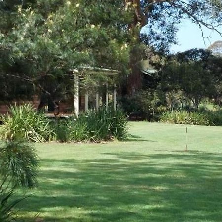 Cabins At Lovedale Wedding Chapel Buitenkant foto