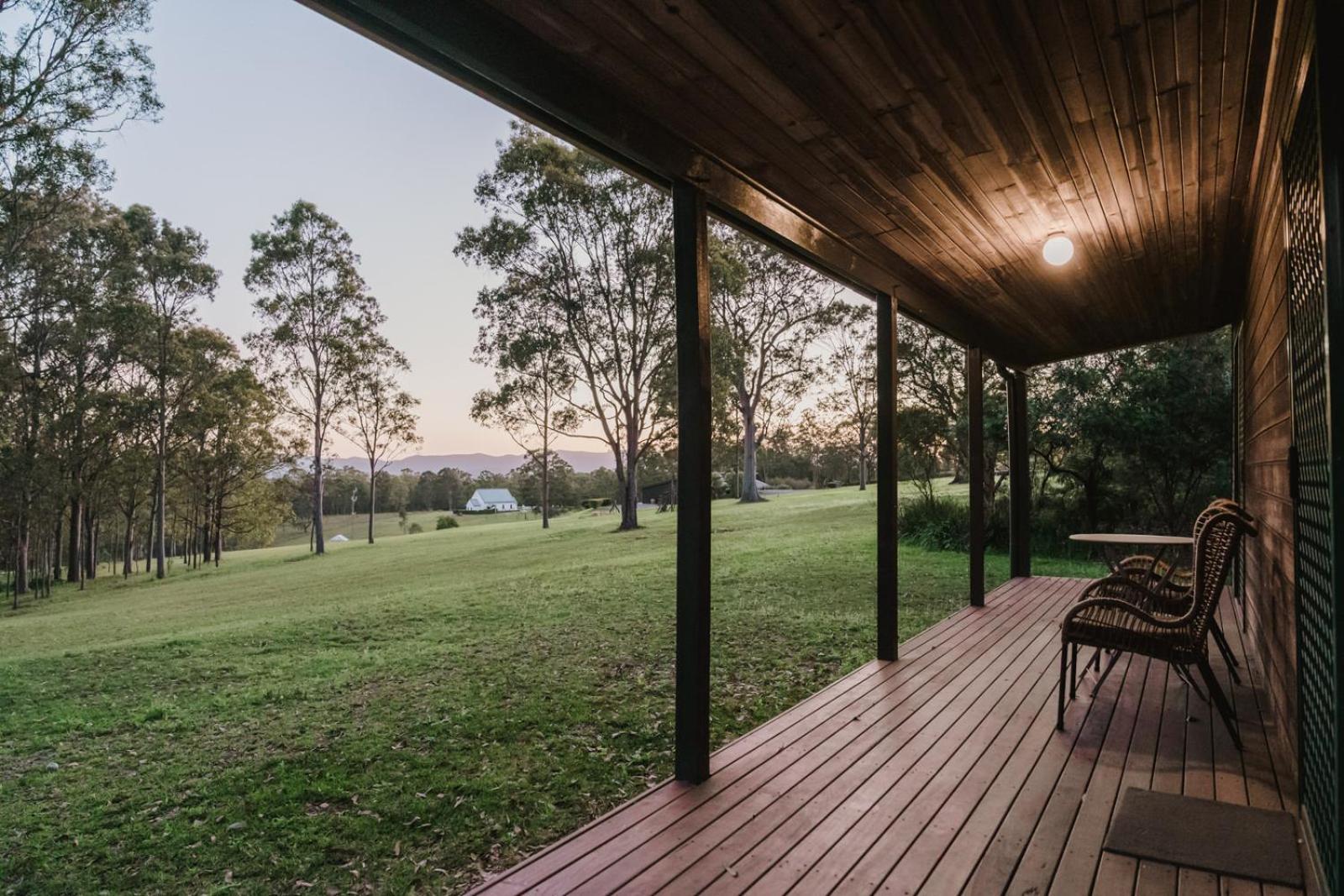 Cabins At Lovedale Wedding Chapel Buitenkant foto